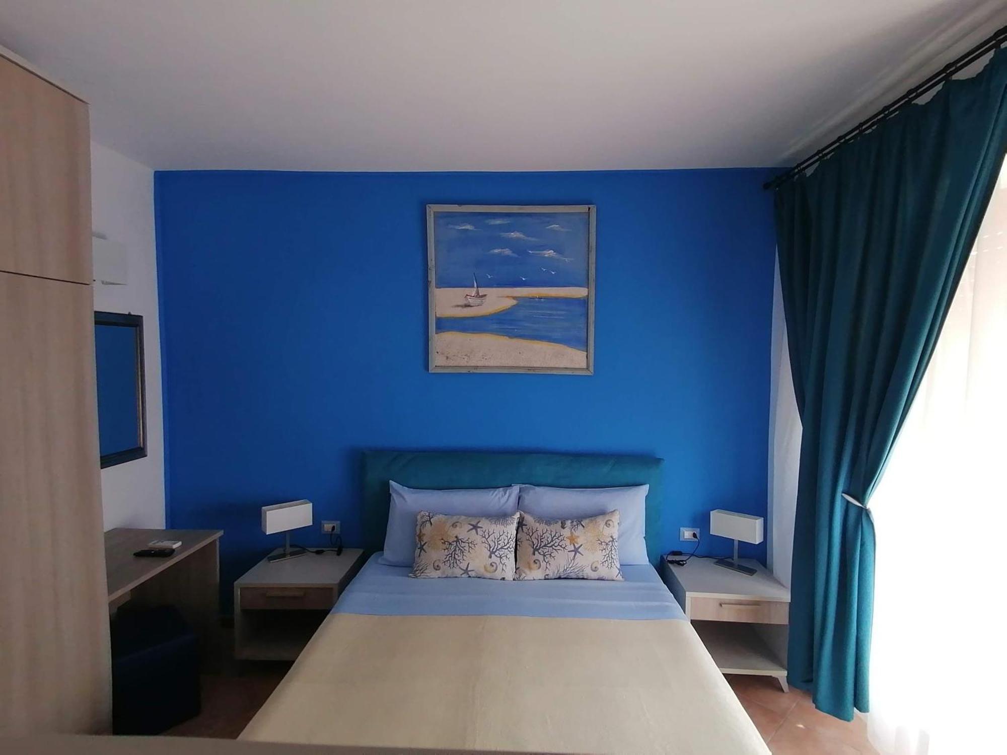 B&B Il Corallo Ла-Маддалена Экстерьер фото